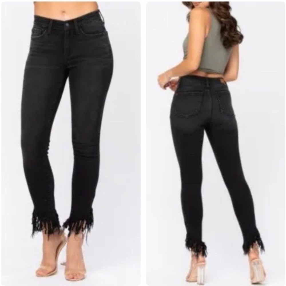 Judy Blue Jeans Women's 9/29 Black Skinny Distressed Frayed Bottom Hem JB82197BK
